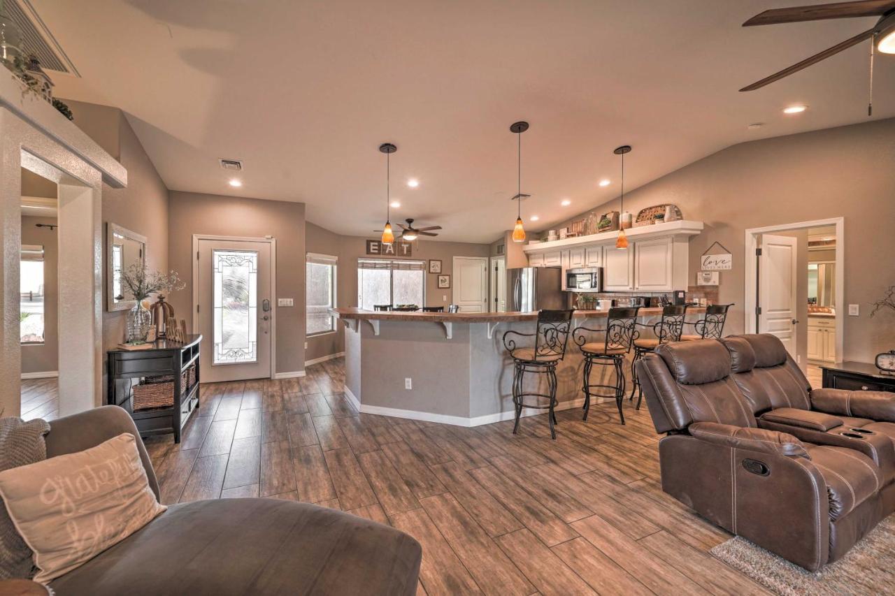 Lake Havasu Home With Private Pool, Patio And Grill! Lake Havasu City Exterior photo